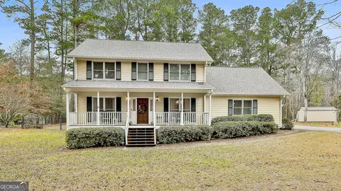 140 Julie Rd, Tyrone, GA 30290