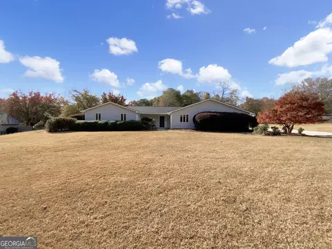 110 Spring Creek Ct, Fayetteville, GA 30215