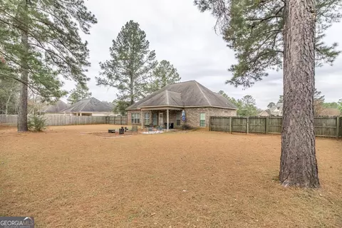 Exterior - 312 Bridgehampton Way, Perry, GA 31069 photo 11 of 12