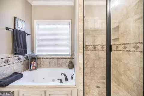 Bath - 312 Bridgehampton Way, Perry, GA 31069 photo 2 of 3