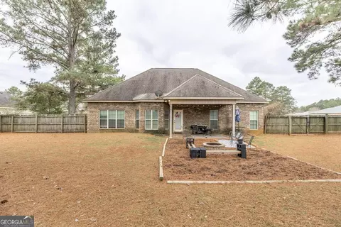 Exterior - 312 Bridgehampton Way, Perry, GA 31069 photo 10 of 12