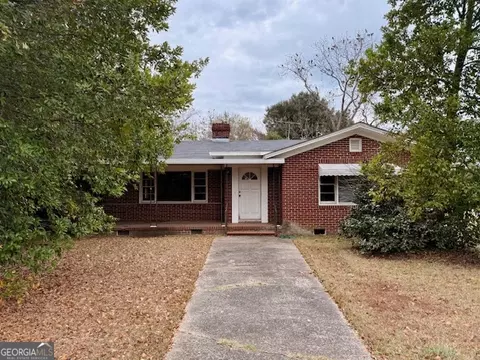 26 Main St, Register, GA 30452