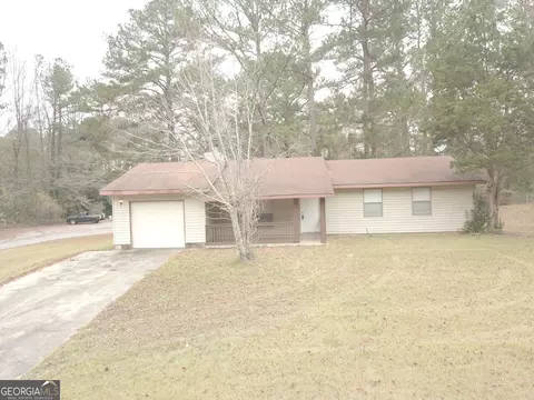 42 Skylark Ln, Jonesboro, GA 30238