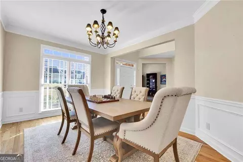 Dining - 4735 Gran River Gln, Peachtree Corners, GA 30096 photo 2 of 3