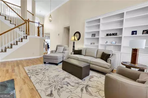 Living - 4735 Gran River Gln, Peachtree Corners, GA 30096 photo 3 of 3