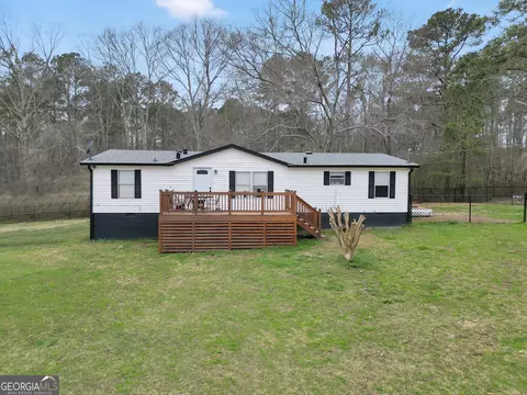 926 Silver Dollar Rd, Milner, GA 30257
