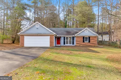 910 Lauren Kay Ct, Lawrenceville, GA 30046