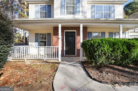 3112 Victoria Place Dr, Loganville, GA 30052