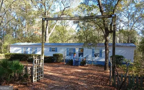 1962 Butler Johnson Rd, White Oak, GA 31568
