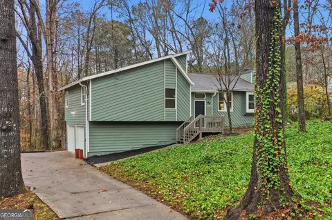 1031 Lakewood Dr, Marietta, GA 30066