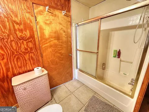 Bath - 286 Hines Rd, Hogansville, GA 30230 photo 2 of 2