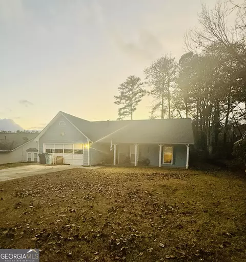 2371 Bankston Cir, Snellville, GA 30078