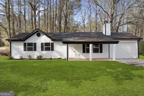 20 Skylark Ln, Jonesboro, GA 30238