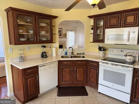 Kitchen - 255 Hugh Dr, Covington, GA 30016 photo 1 of 2
