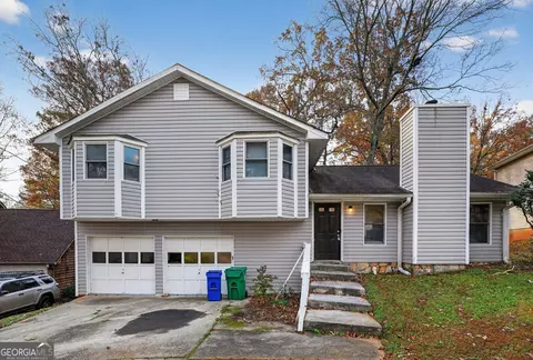 5473 Redwood Dr, Stone Mountain, GA 30087
