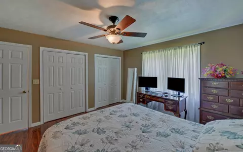 Bedroom - 46 Cedar Ridge Dr, Toccoa, GA 30577 photo 3 of 9
