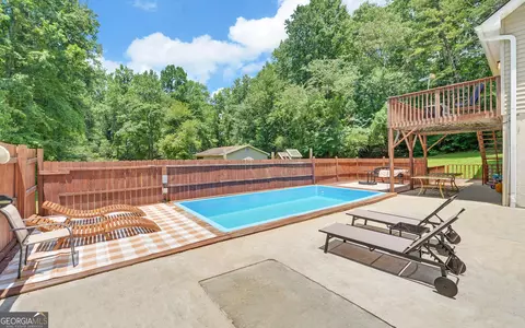 Exterior - 46 Cedar Ridge Dr, Toccoa, GA 30577 photo 8 of 10