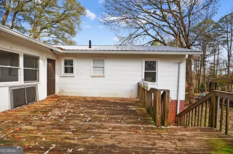 Exterior - 113 Maple St, Bremen, GA 30110 photo 3 of 6