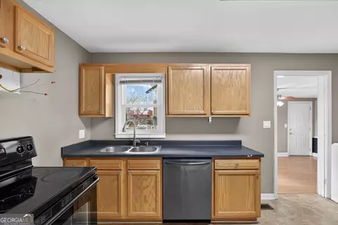 Kitchen - 113 Maple St, Bremen, GA 30110 photo 2 of 2