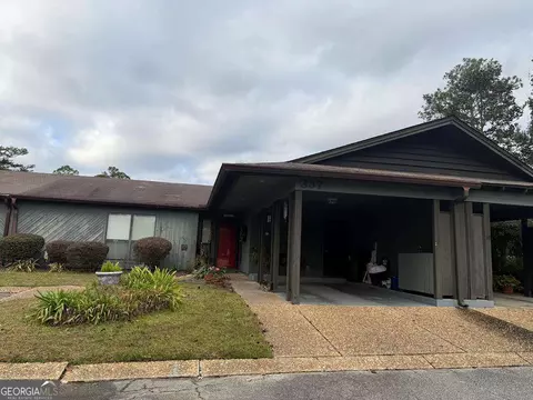 337 Oak Center Pl, Valdosta, GA 31602