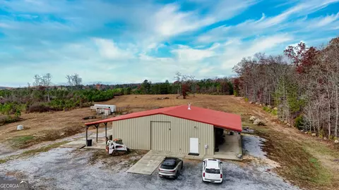 2878 E Hermitage Rd, Kingston, GA 30145