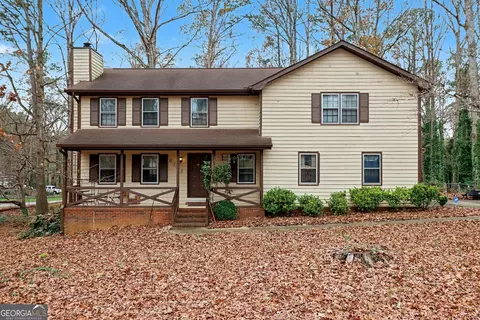 9133 Snipe Ln, Jonesboro, GA 30236