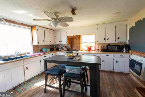 Kitchen - 946 Hightower Loop Rd NE, Ranger, GA 30734 photo 1 of 2