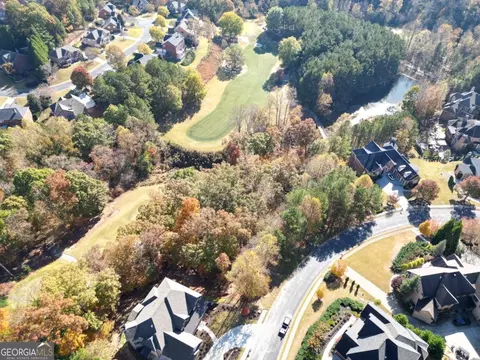 View/Area - 600 Grimsby Ct, Suwanee, GA 30024 photo 2 of 26