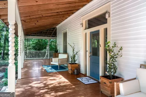 2569 Riverbend Rd, Athens, GA 30605