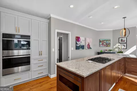 Kitchen - 102 Woodchase Dr, Lagrange, GA 30240 photo 2 of 5