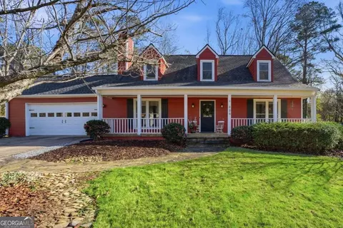 225 Barrington Dr E, Roswell, GA 30076