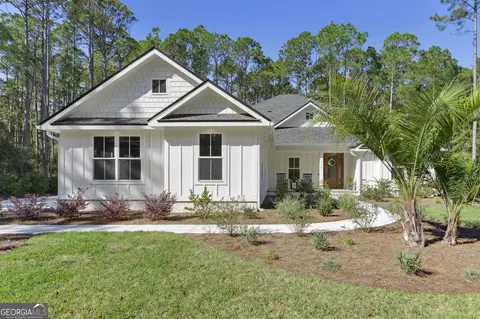 114 Tacatacoru Ct, Saint Marys, GA 31558