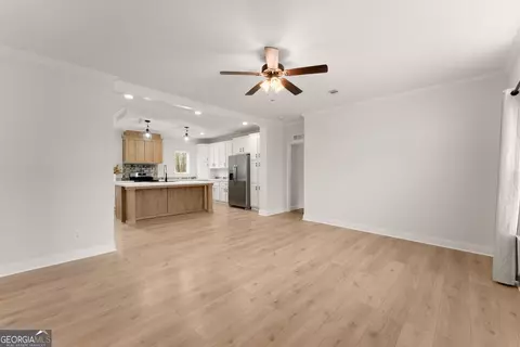 Living - 24302 Highway 59, Commerce, GA 30530 photo 1 of 6