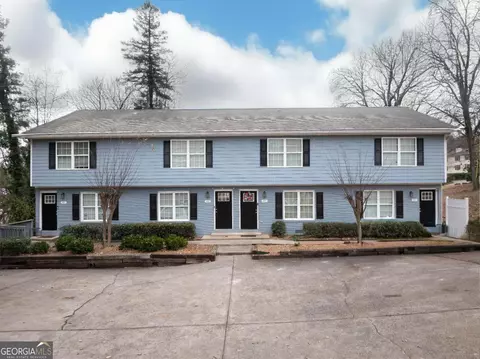 3073 Destin Cir, Snellville, GA 30078