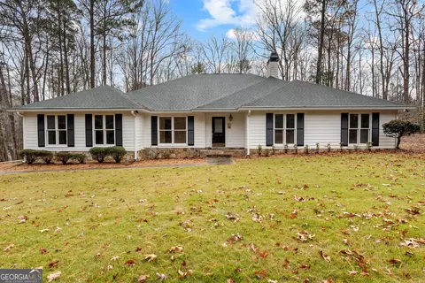 516 Old Senoia Rd, Fayetteville, GA 30215