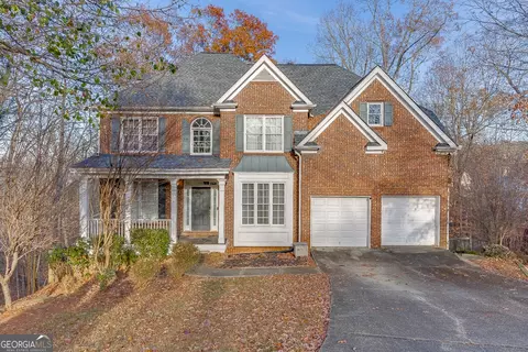 682 Montglade Ct, Suwanee, GA 30024