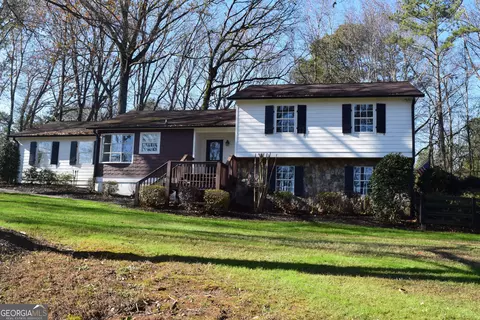 5891 Wright Rd, Dallas, GA 30157