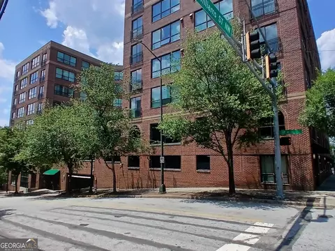 115 W Peachtree Pl NW #405, Atlanta, GA 30313