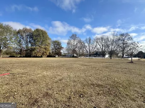 110 Dora Ln, Byron, GA 31008 photo 3