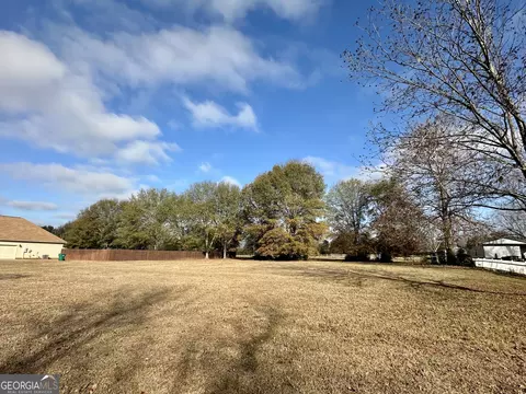 110 Dora Ln, Byron, GA 31008 photo 5