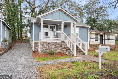 7 N Annie St, Newnan, GA 30263