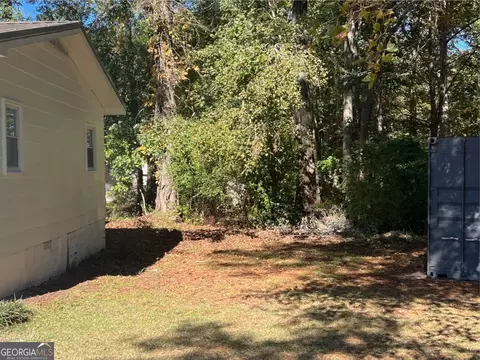 Exterior - 37 Overbrook Dr, Lagrange, GA 30240 photo 3 of 3