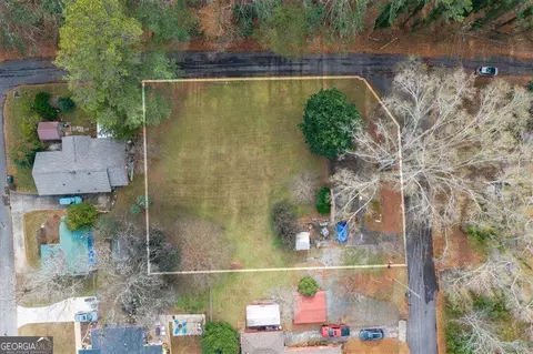 4120 S Lake Shore Dr, Acworth, GA 30101