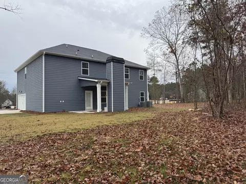 Exterior - 133 Post Oak Dr #208, Jackson, GA 30233 photo 5 of 8