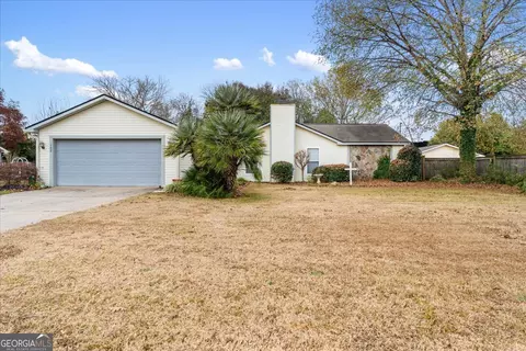102 Brookhaven Dr, Bonaire, GA 31005