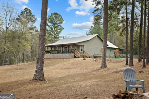 418 Oglesby Pond Ln, Portal, GA 30450