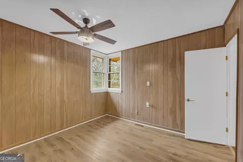 Bedroom - 132 Queen St, Toccoa, GA 30577 photo 4 of 7