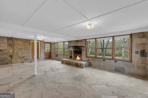 Other - 132 Queen St, Toccoa, GA 30577 photo 4 of 17