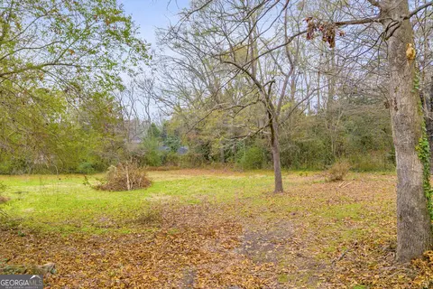 Exterior - 132 Queen St, Toccoa, GA 30577 photo 6 of 8