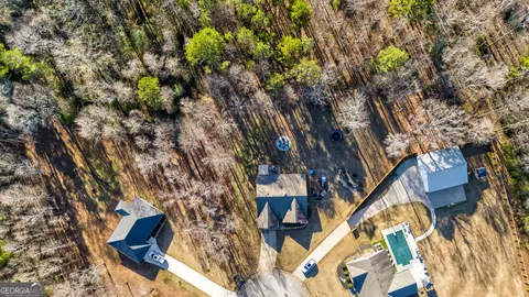 View/Area - 336 Dixie Ct, Mount Airy, GA 30563 photo 5 of 7